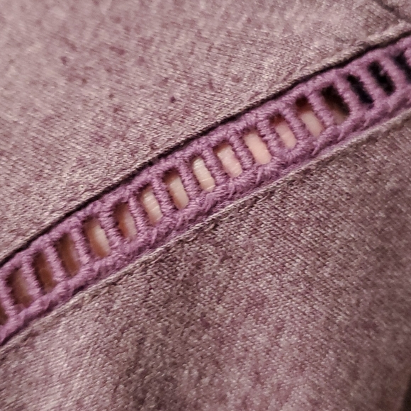 OLIVIA SKY Women's Short Sleeve Purple Top Size Medium - Picture 6 of 7